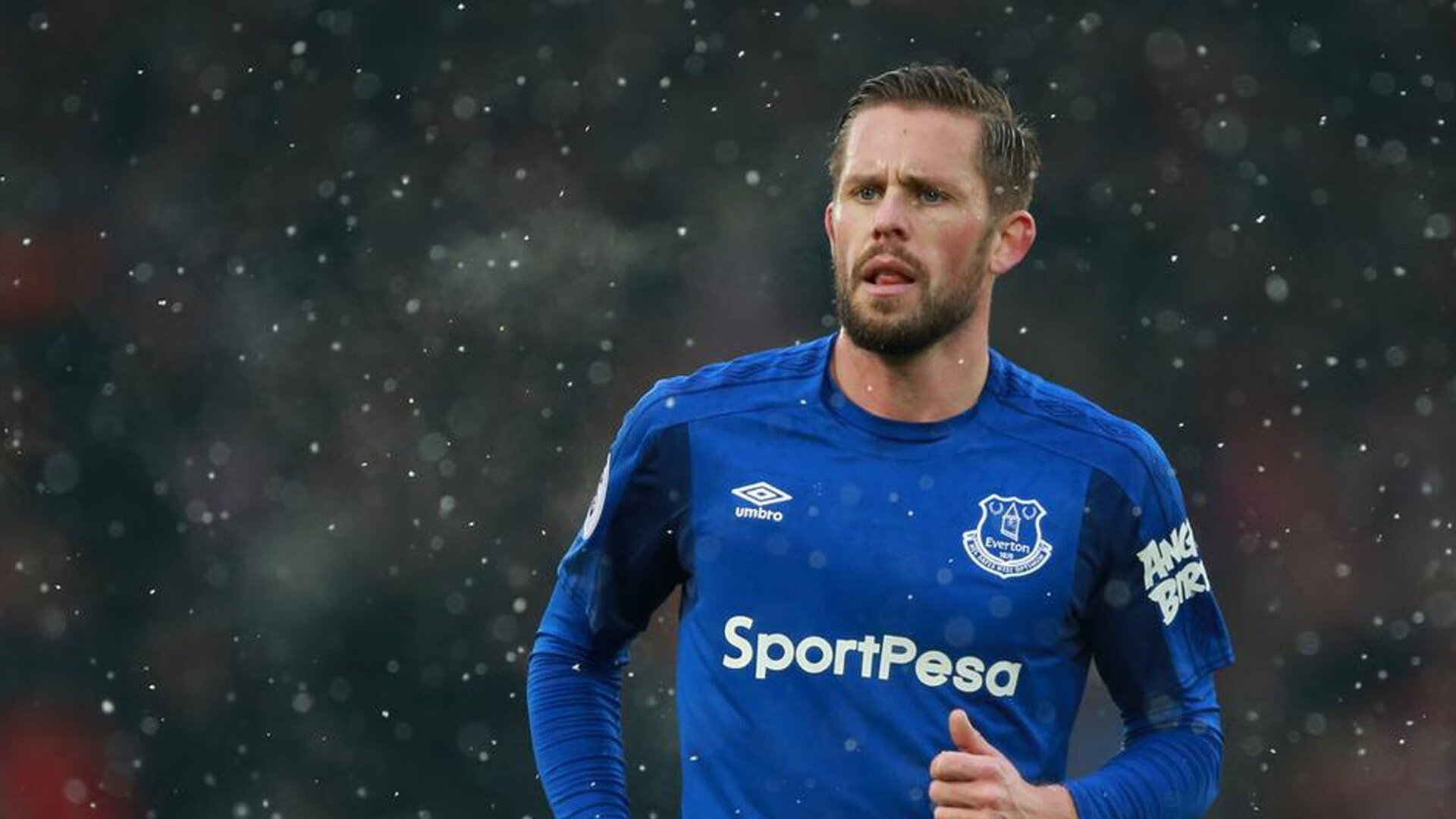 mk体育全站-亚冠联赛焦点比赛吸引众多目光，亚冠集锦